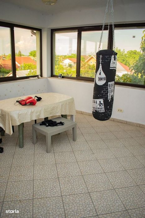VILA Darza -350 mp utili \ 700 mp teren\ 6 camere\4 bai -278000 E nego