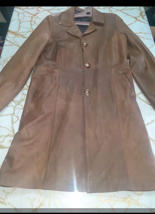 Натуральный Кожный плащ.