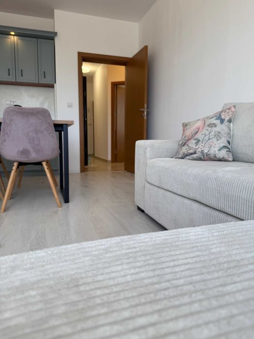 Продава се Тристаен апартамент в Обзор - 94 кв.м за 1096 €/кв.м - Снимка #18