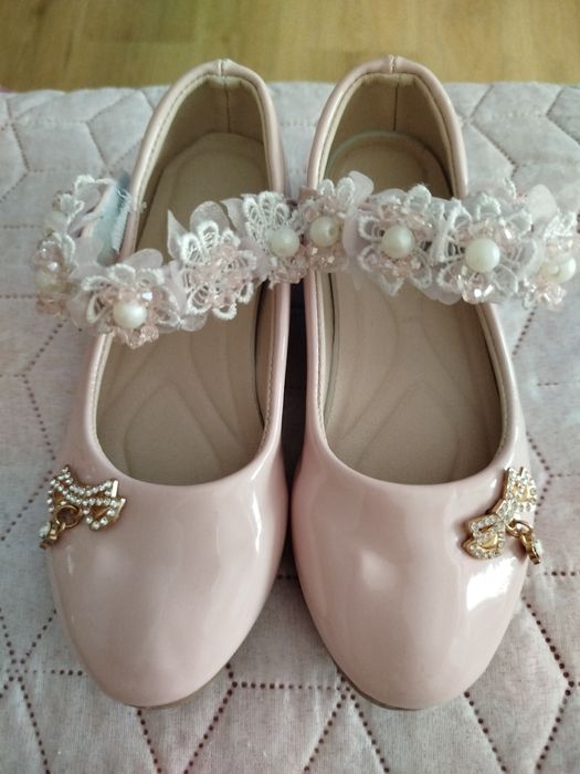 Детски обувки в розов цвят