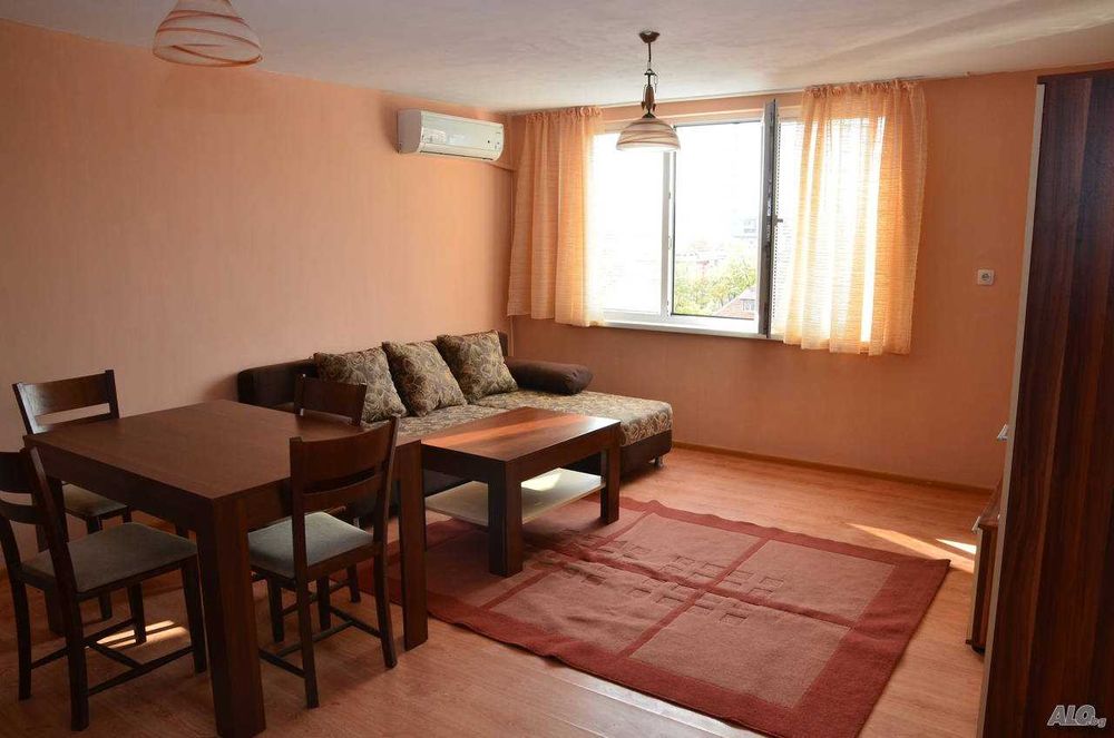 Дава се под наем Двустаен апартамент в Пловдив, Център - 65 кв.м за 209.1 € - Снимка #2