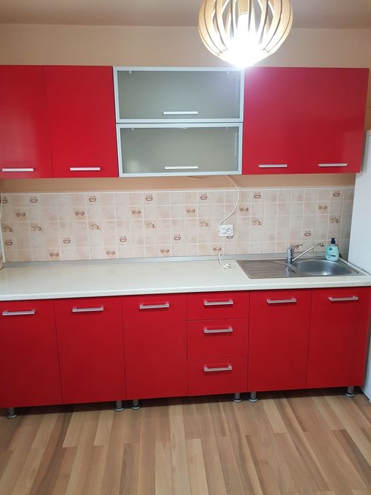 apartament de inchiriat