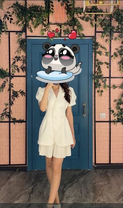 13000тенге . Комплект.