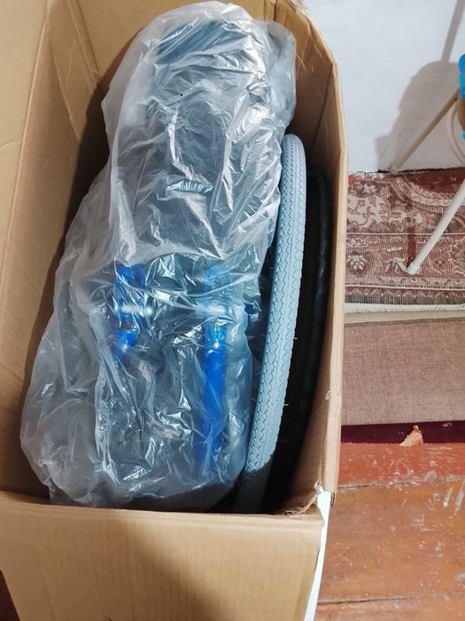 продается новая инвалидная коляска!