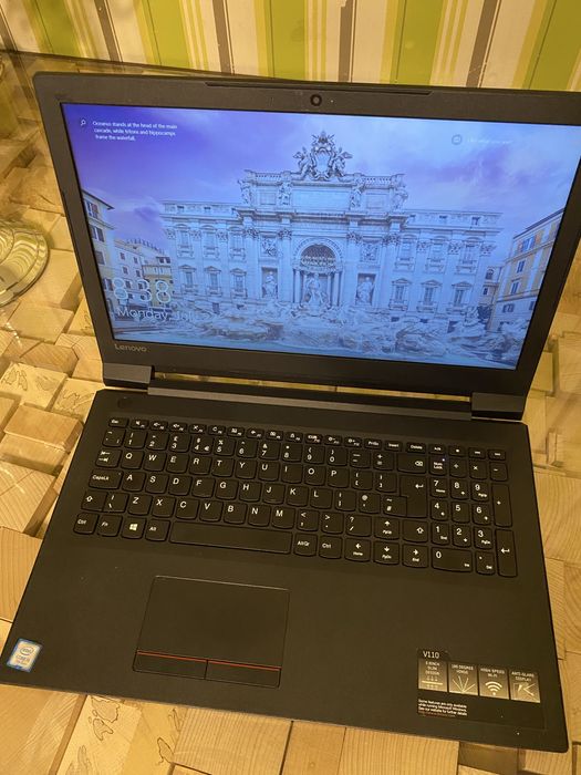 Laptop Lenovo i5-7200U