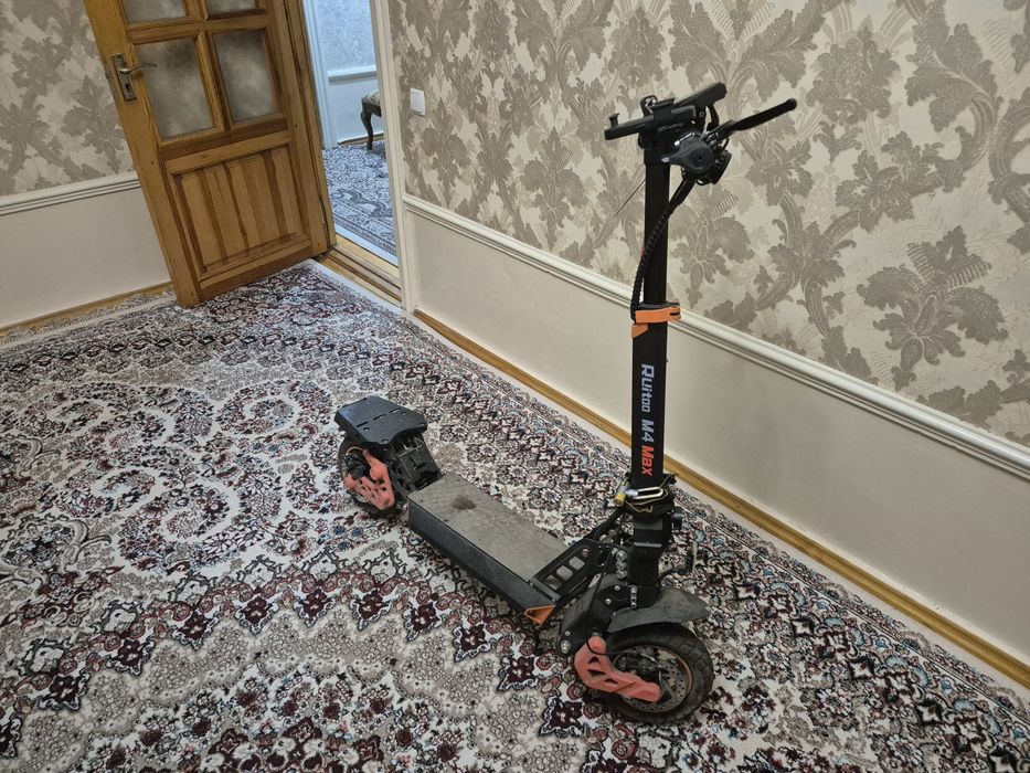 Elektrosamokat електросамокат