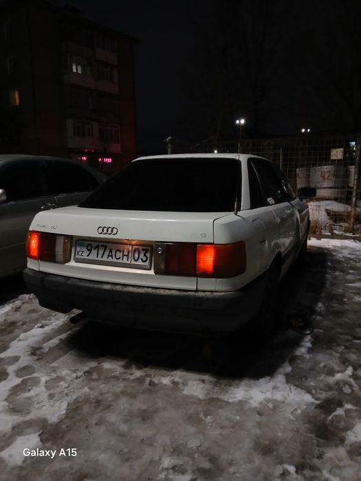 Продам  ауди 80 б3