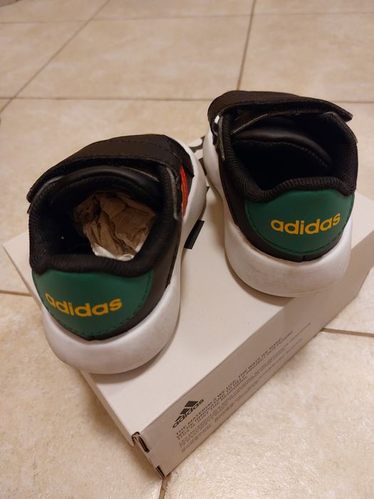 Бебешки маратонки Адидас