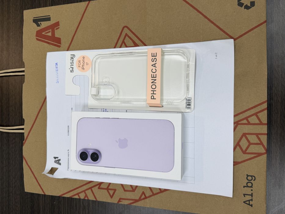 КАТО НОВ 256GB iPhone 17 Гаранция A1 до 2028 г. Lavender