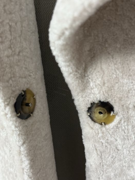 Продается верхняя одежда