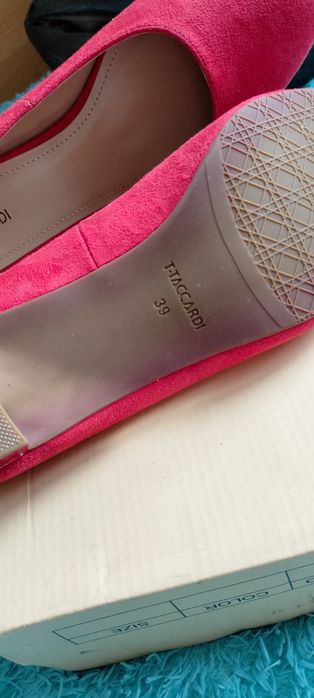 Туфли новый 39 размер