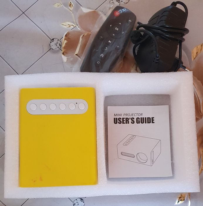 Мини пройктор эждимай полный коплект