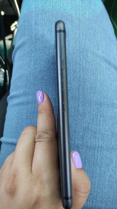 Iphone 8  продается срочно