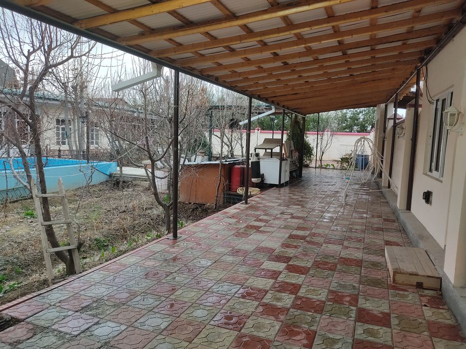 Продаётся дом 8 соток.