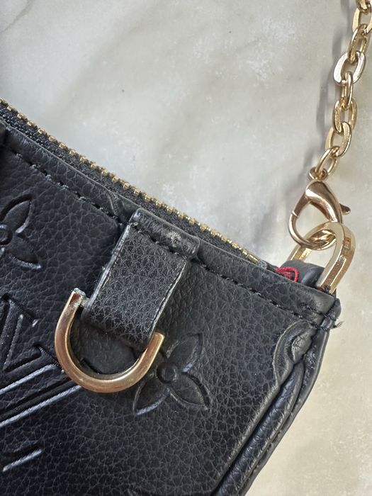 Дамска мини чантичка Louis Vuitton