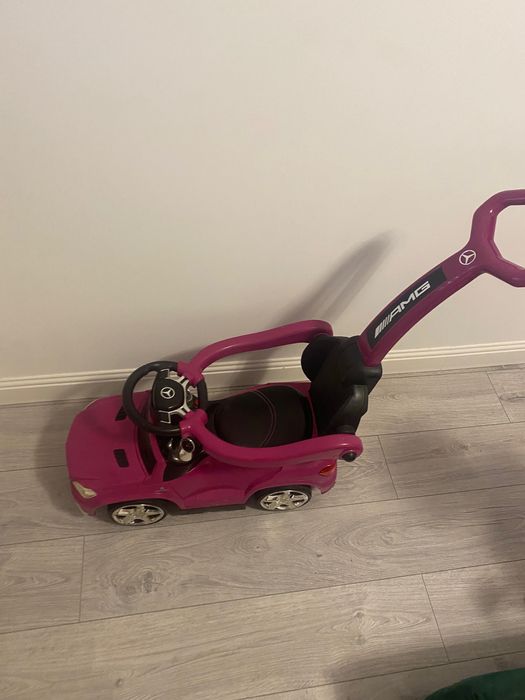 Mașinuță pentru copii