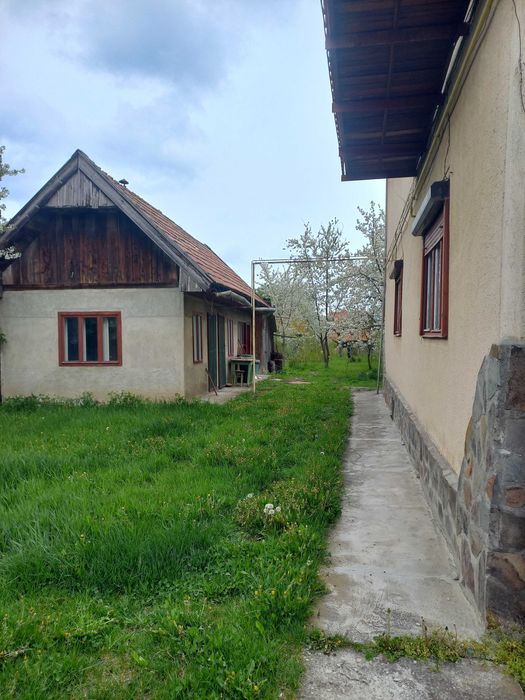 Casă de vănzare