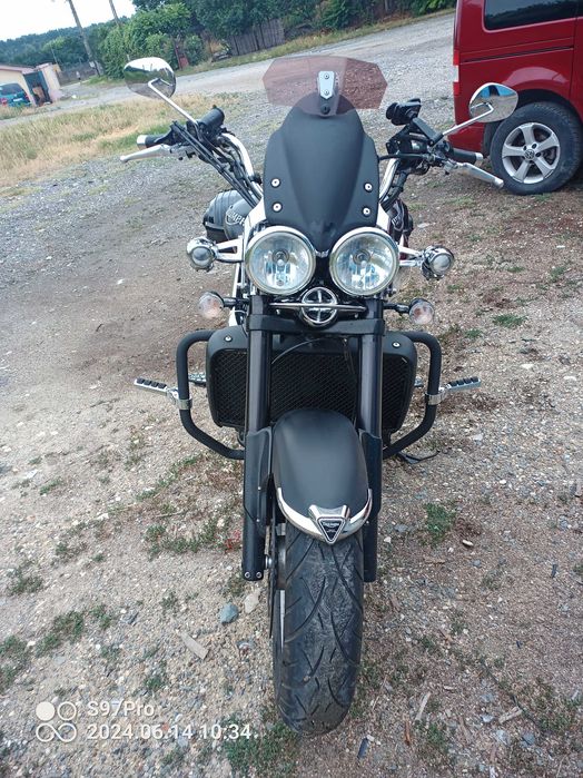 Triumph Rocket 3 2011