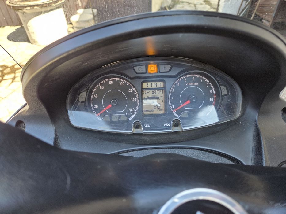 Suzuki Burgman 2000cc