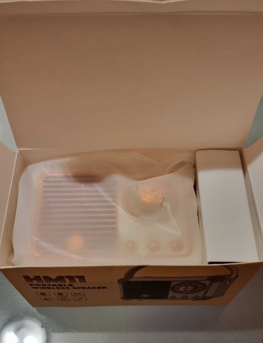 Ретро Bluetooth колонка/ ПЕРФЕКТЕН ПОДАРЪК ЗА КОЛЕДА/ Чисто нови!