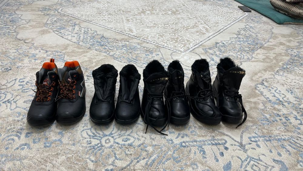 Рабочая одежда, обувь.