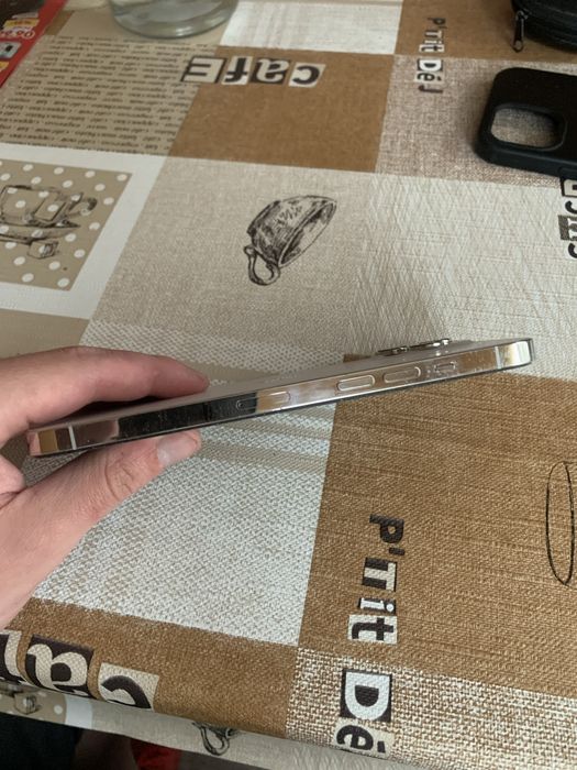 Iphone 12 pro max 512 gb като нов