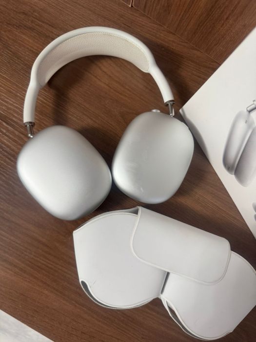 Наушники airpods pro max белый оргинал