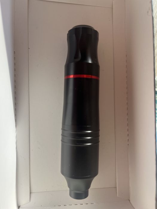 Продам тату машинку со шнуром, но без адаптера