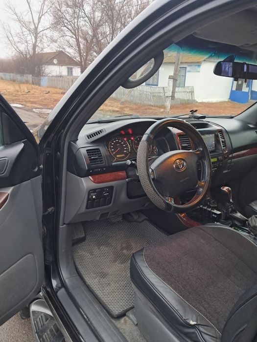 Продам машину таета120