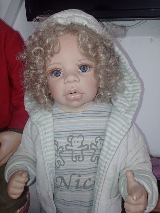 Vând păpușă colecție!