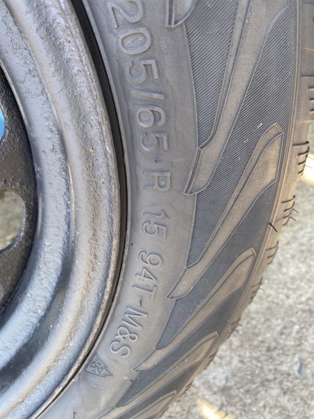 205/60/15 - Джанти БМВ 5х120мм, среда 73,6мм - Оферта 291