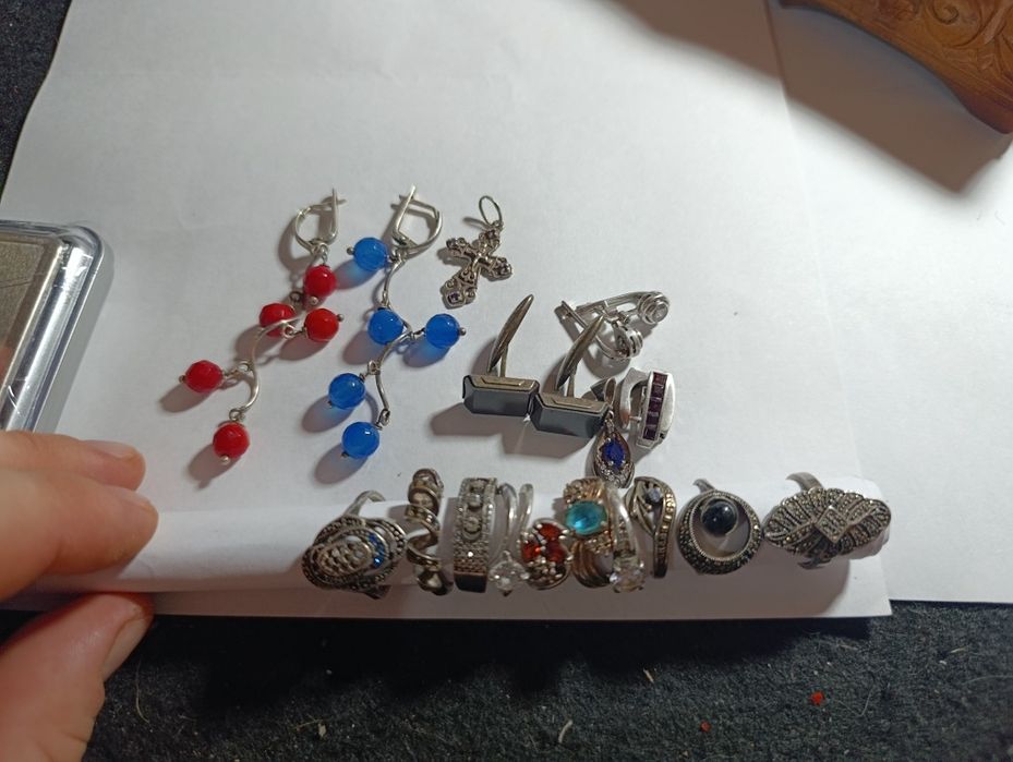 Продам серебро цепочку