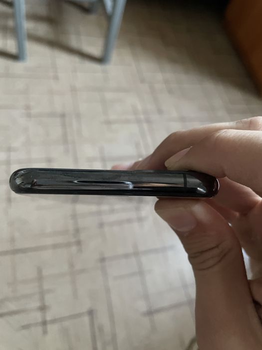 iPhone 11pro в хорошеи сост