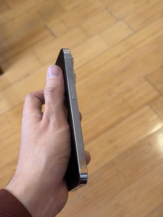 Продам б/у iphone 14 pro 256гб