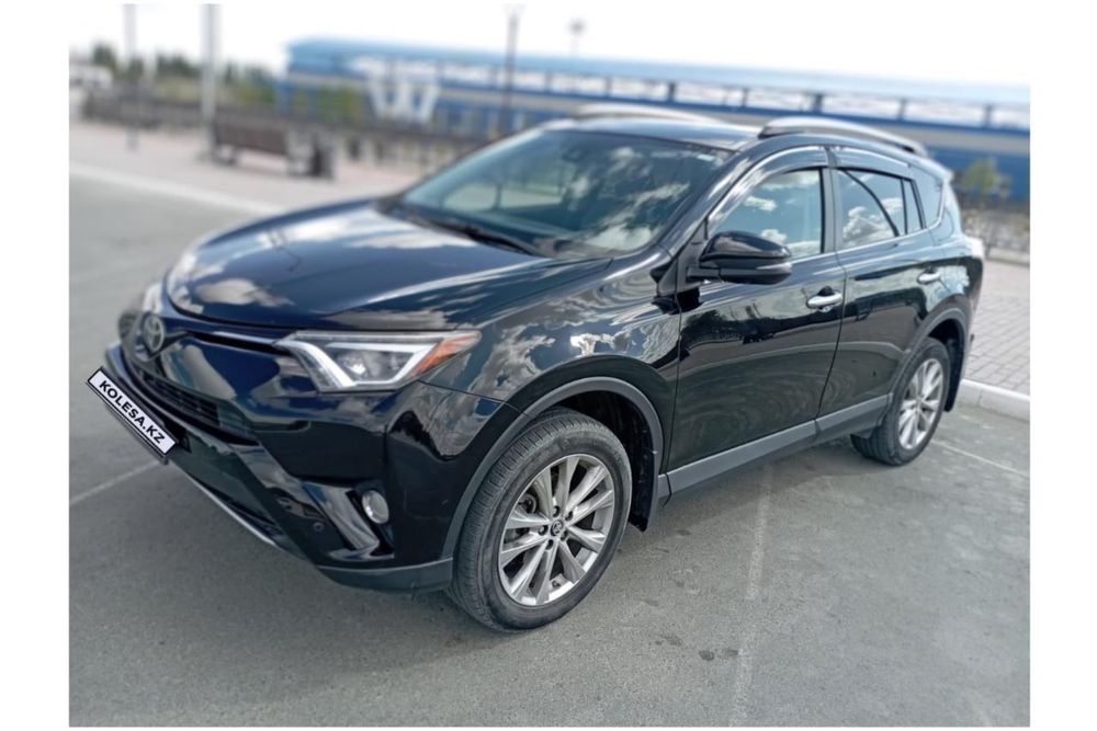 Toyota Rav4 сатылады.