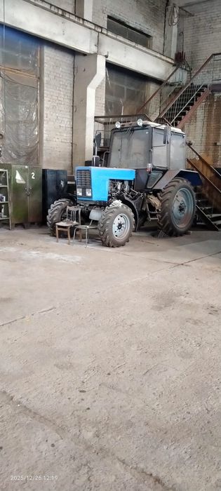 Продам трактор срочно