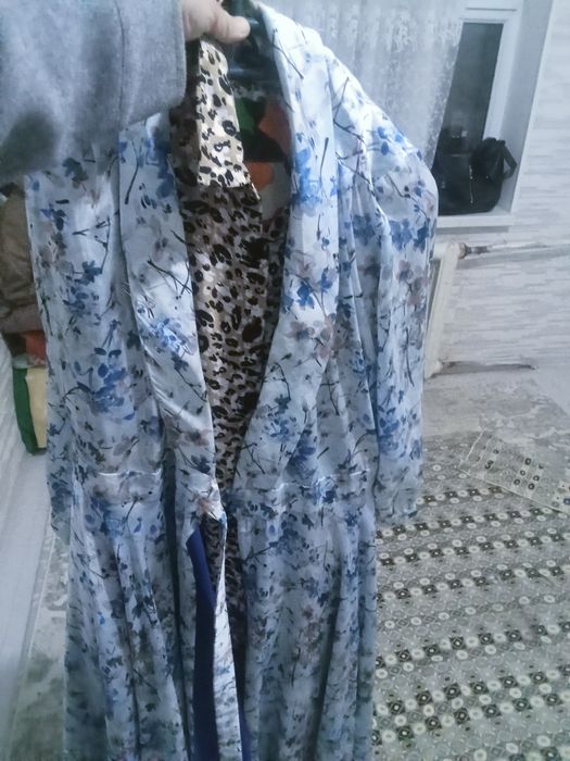 Платье  все отличном состояний