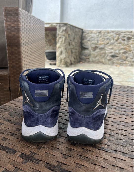 Jordan 11 Navy Blue