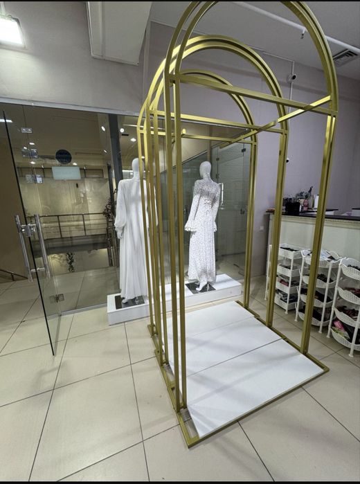 Продам торговые оборудование