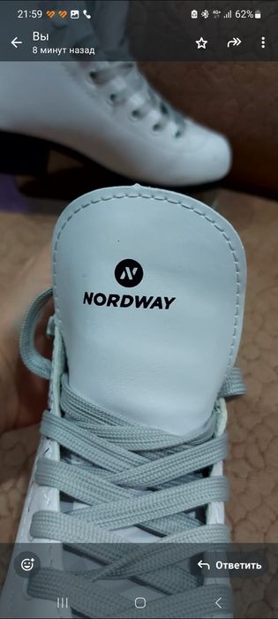 Продам детские коньки