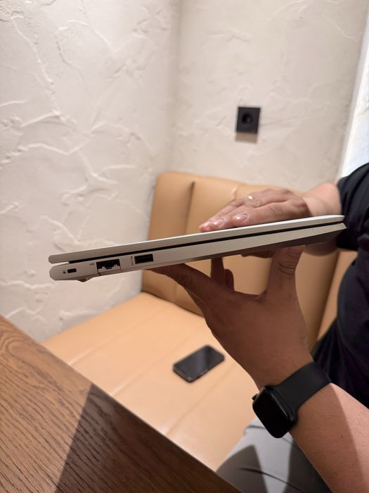 HP ProBook 440 G8 / i5-11th