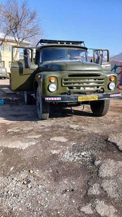 Тягач ZIL 130 V1 + прицеп (шаланда), в отличном состоянии!