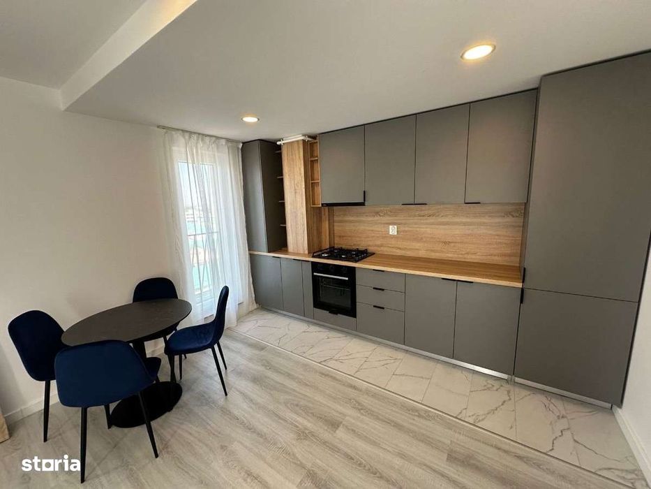 Apartament 3 camere, terasa 40mp , Complex Cosmopolis