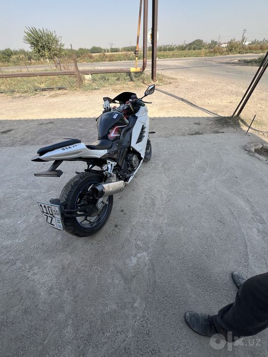 Dugasu panigal 400cc akrapovic guliwtelarda kuchaytrlgan