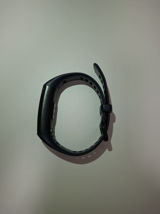 Продавам смарт часовник