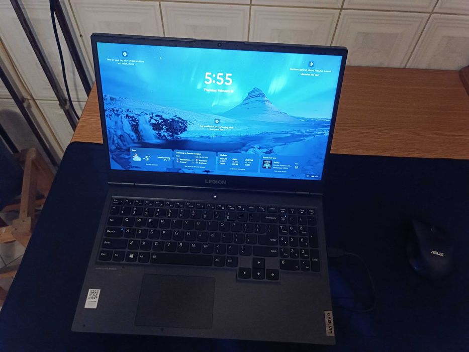 Vând laptop Lenovo Legion +mouse+mousepad  oferte doar în Brasov