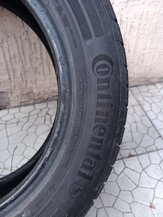 Продам шины б/у 215/60R17