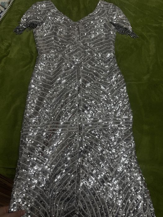 Очень эллегантная вечерняя платья