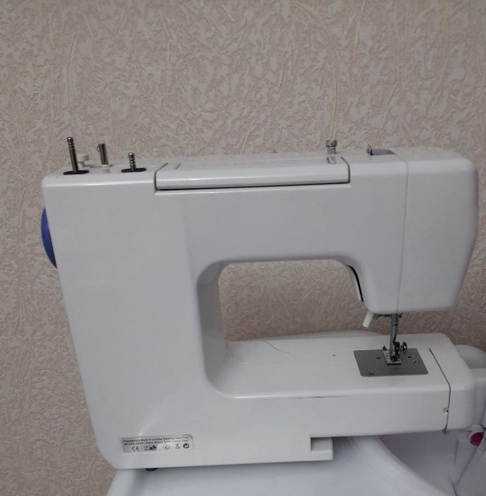 Янги тикув машинаси