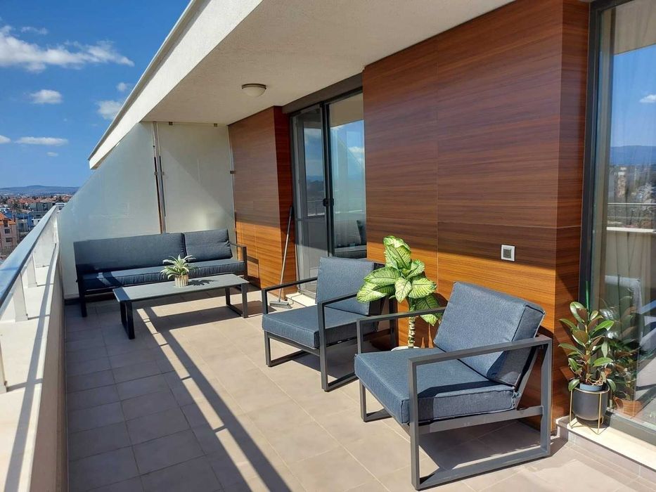 Дава се под наем Двустаен апартамент в София, Обеля 2 - 70 кв.м за 690 € - Снимка #1